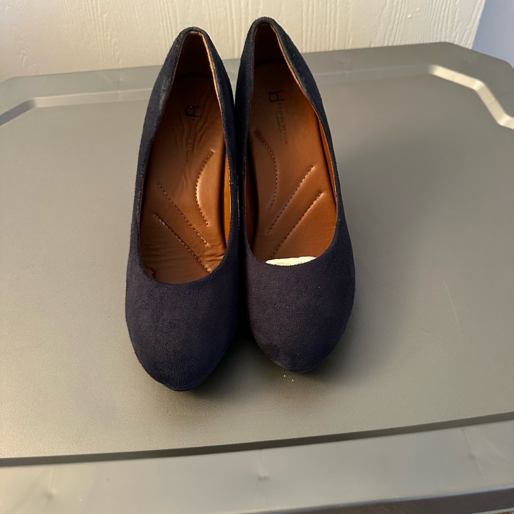 Elegant Navy Women's Heels